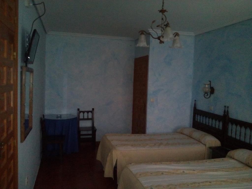 Hostal Bellas Avila Ruang foto